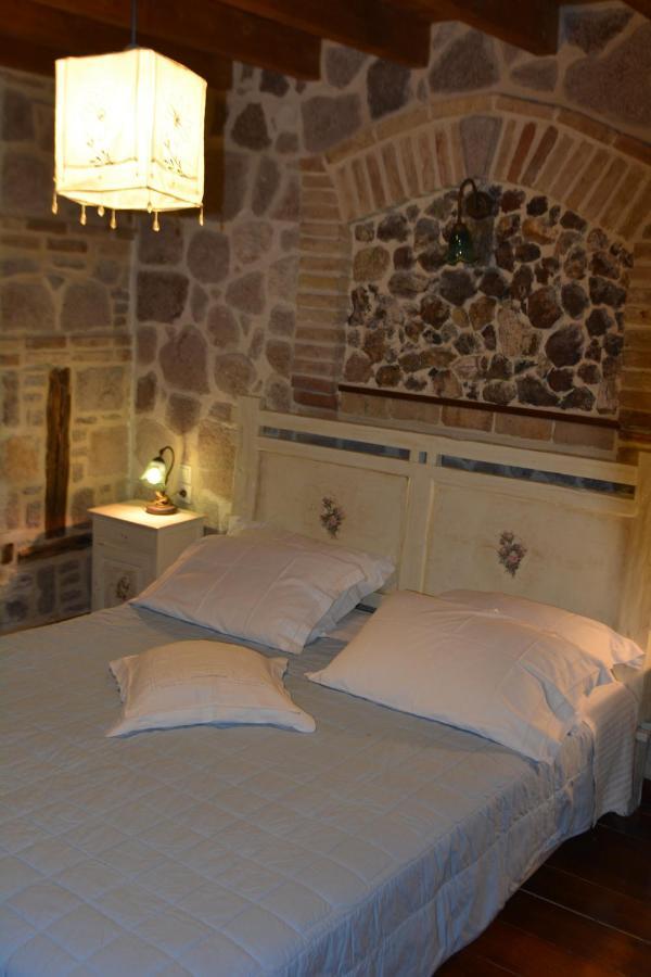 Lesvos Tower House Komninos Sígrion Buitenkant foto