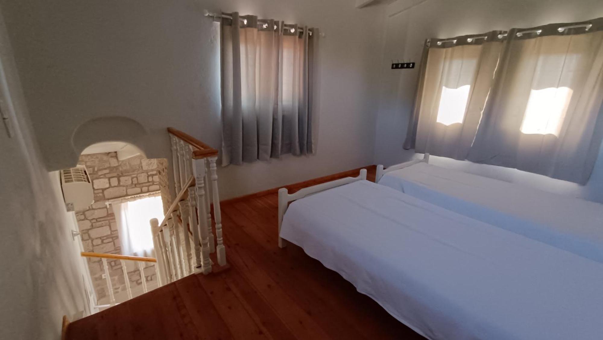Lesvos Tower House Komninos Sígrion Buitenkant foto