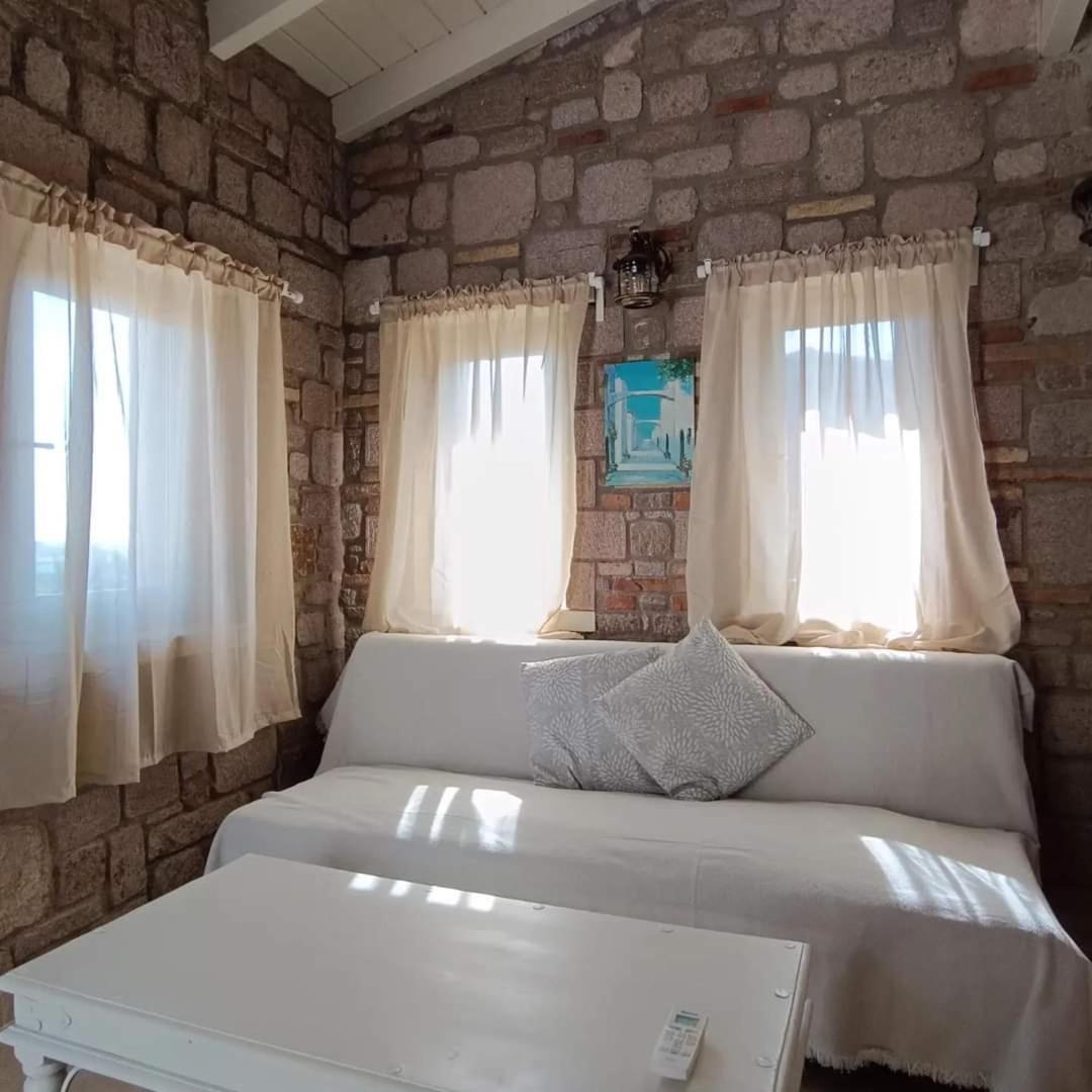 Lesvos Tower House Komninos Sígrion Buitenkant foto