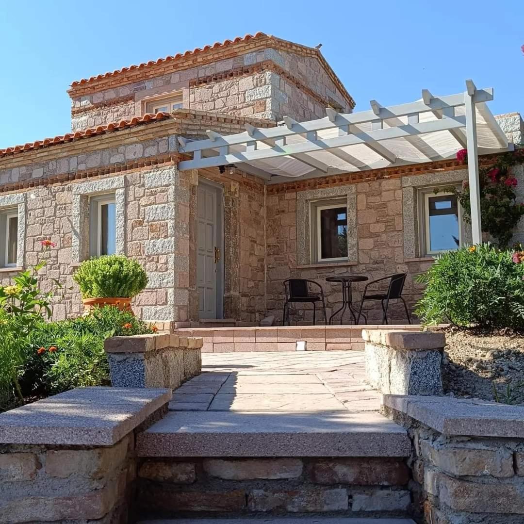 Lesvos Tower House Komninos Sígrion Buitenkant foto