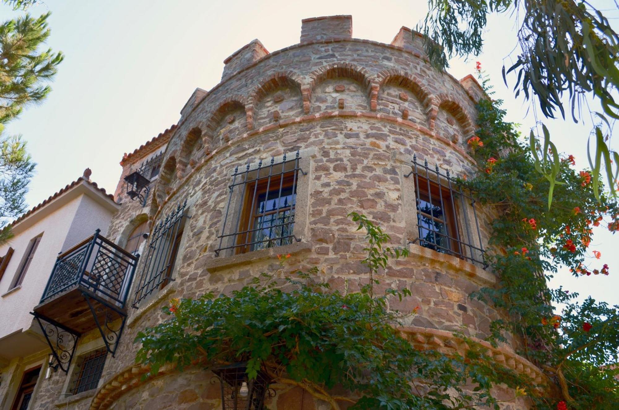 Lesvos Tower House Komninos Sígrion Buitenkant foto