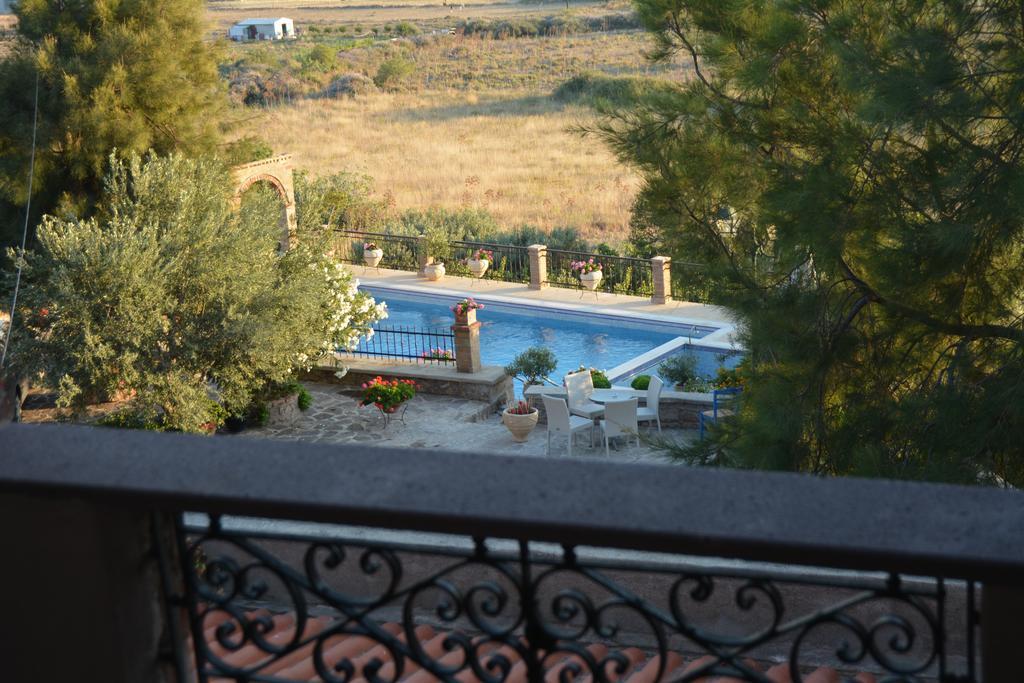 Lesvos Tower House Komninos Sígrion Buitenkant foto